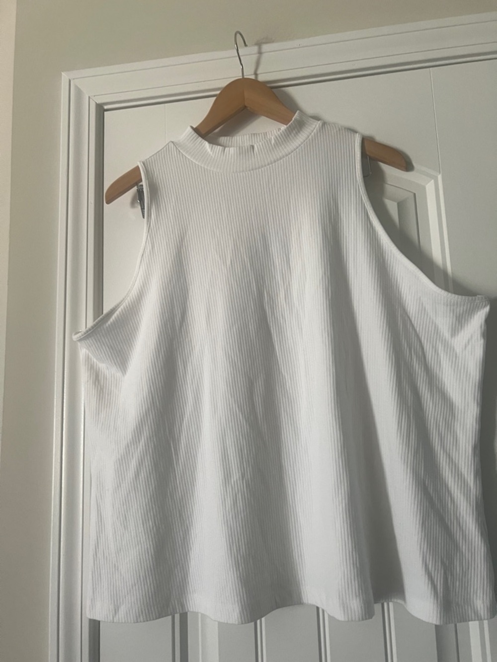 Old Navy Ribbed Tank Top
